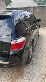 A picture of Toyota Highlander 2013 for sale Direct Belgium standard Sound untampered