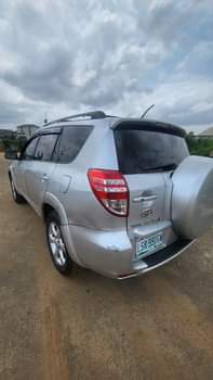 A picture of Thumb start Toyota Rav4 2010 First bodylocation Ojota 08133551287 or