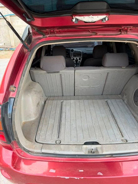 A picture of 2006 Pontiac Vibe