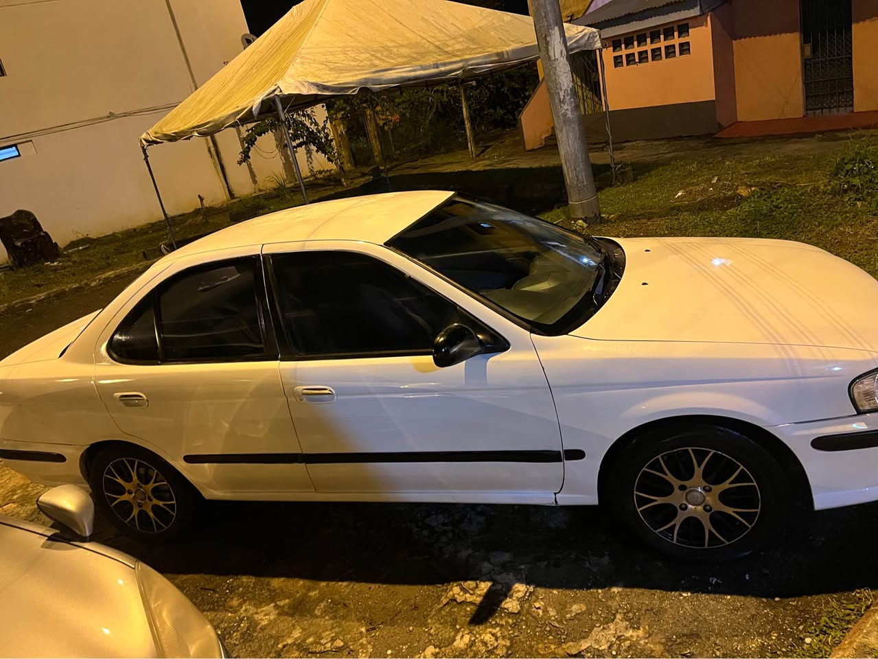 nissan b14