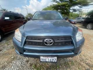 A picture of Toyota RAV4 2011