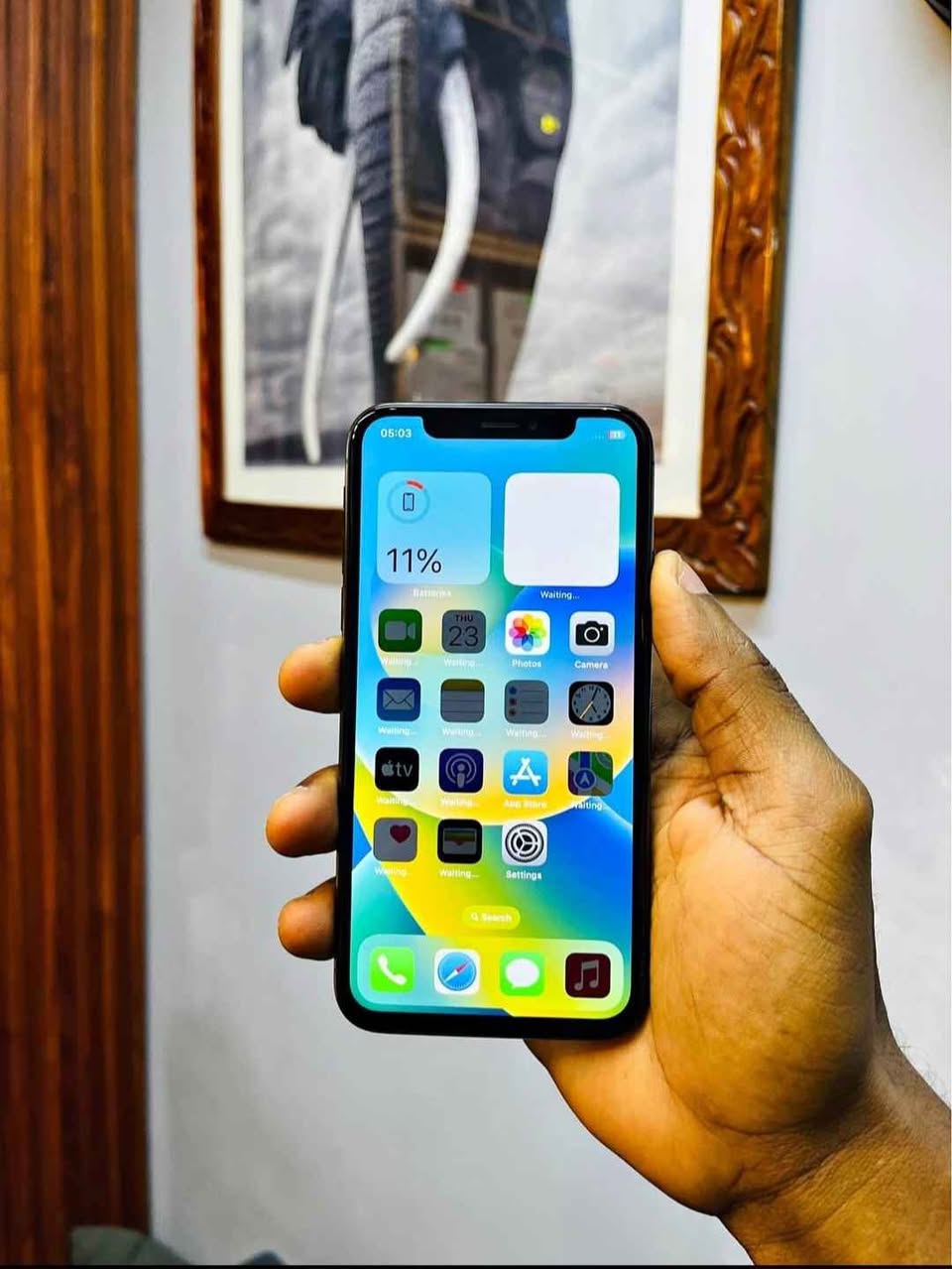 A picture of I phone x