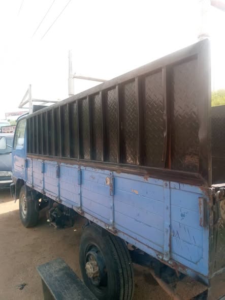A picture of Nissan Cabstar