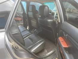 A picture of Rx 330 2005 06 very clean everything working perfect including