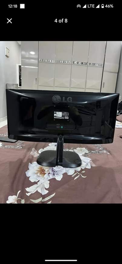 A picture of Lg frameless 25inch ultra wide