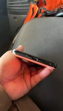 A picture of Google pixel 4xl