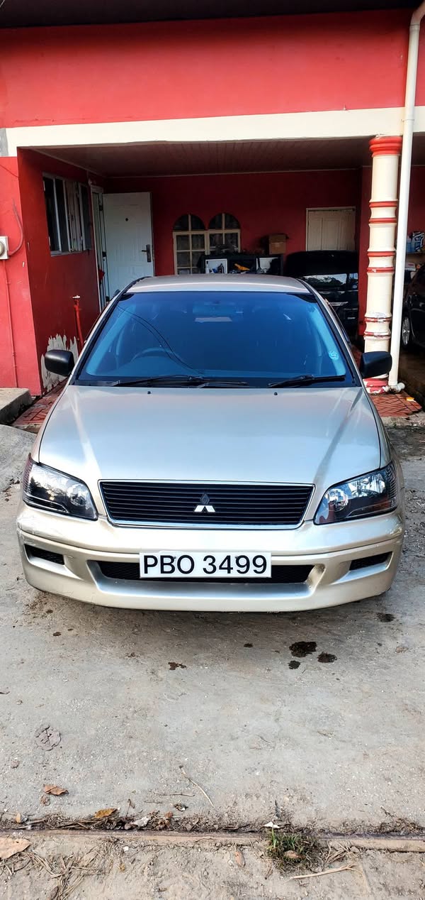 mitsubishi lancer