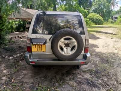 A picture of TOYOTA PRADO TX