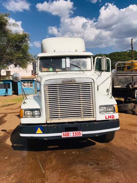freightliner trucks