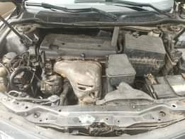 A picture of 3 8m Toyota Camry 2008 model sound engine and gear