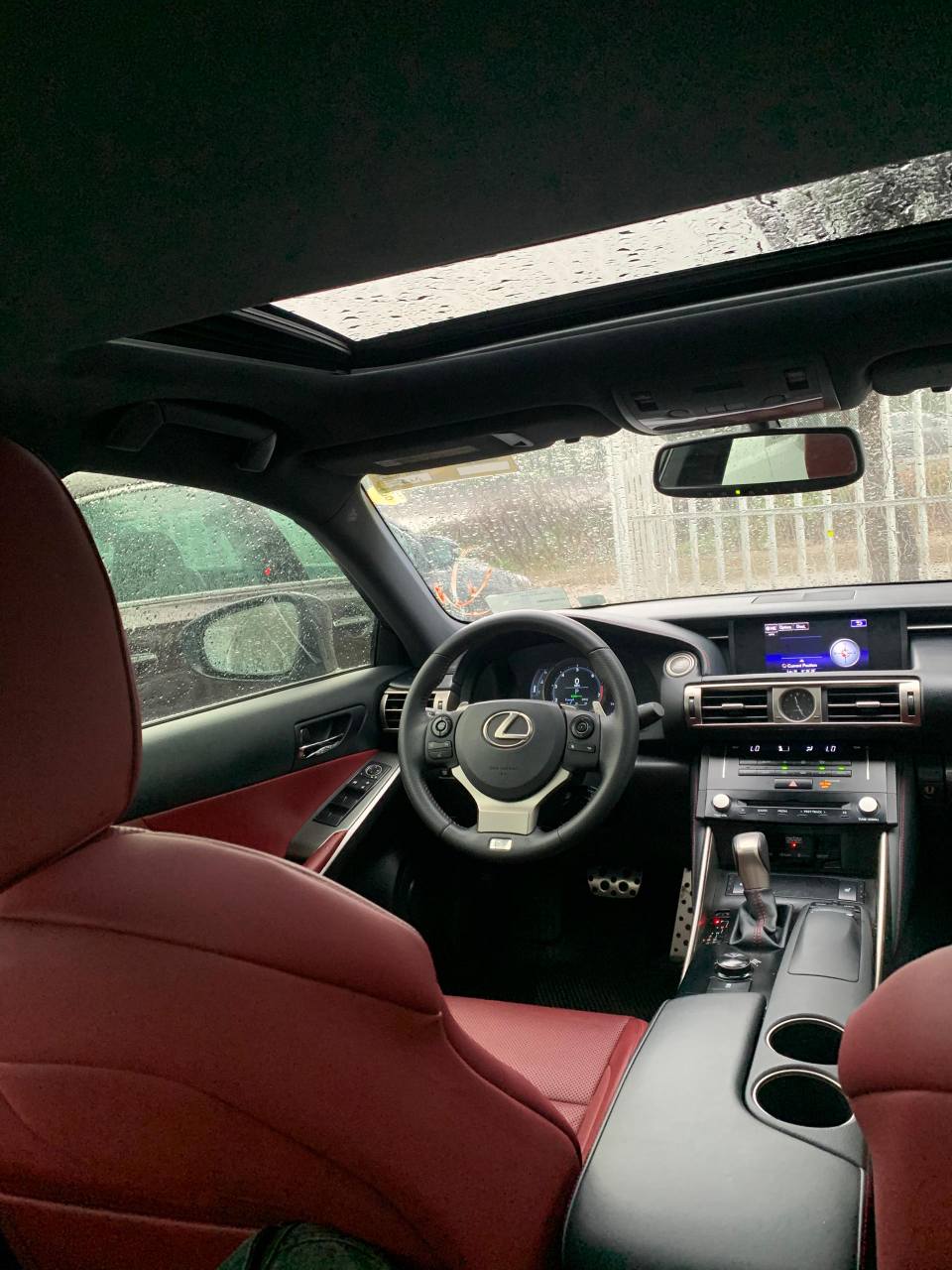 A picture of Lexus IS350 2014