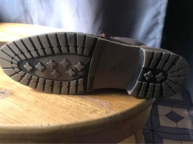 A picture of Men shoes