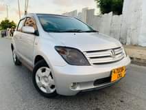 A picture of Toyota IST inauzw