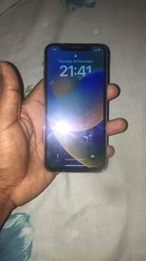 A picture of Iphone X