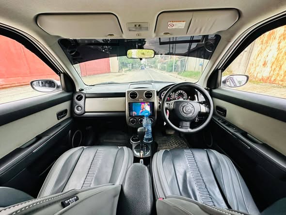 A picture of Mazda verisa