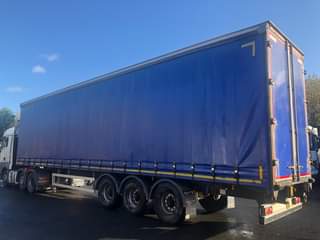A picture of 2012 MONTRACON trailer