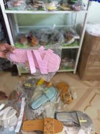 A picture of Women Flats in Wholesale