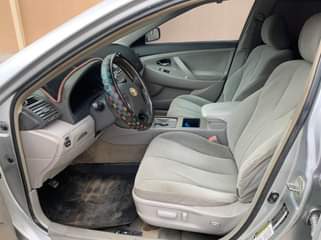 A picture of Very clean and working fine 2008 Toyota Camry Engine gear