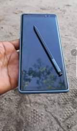 A picture of NOTE8 GALAXY RAM6 ROM 256 DOUBLE LINE INA SIMPLE CREKS