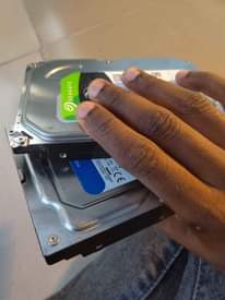 A picture of HDD 500GB HIGH SPEED HAZINA BAD SECTOR ZA DESKTOP NA