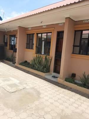 A picture of Double selfu inapangishwa sakina arusha miiti bei 180 000