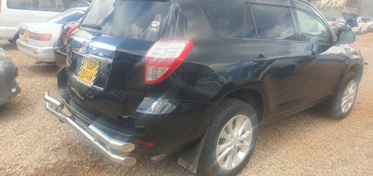 A picture of Toyota vanguard yr 2008