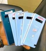 A picture of Samsung S10