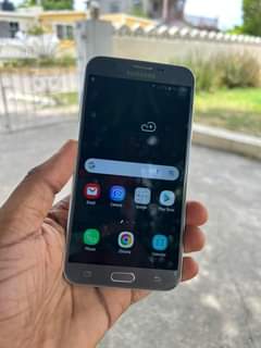 samsung j7