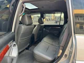 A picture of Toyota prado 120 IMESHUKA BEI Year 2005 Engine 1kz Fuel