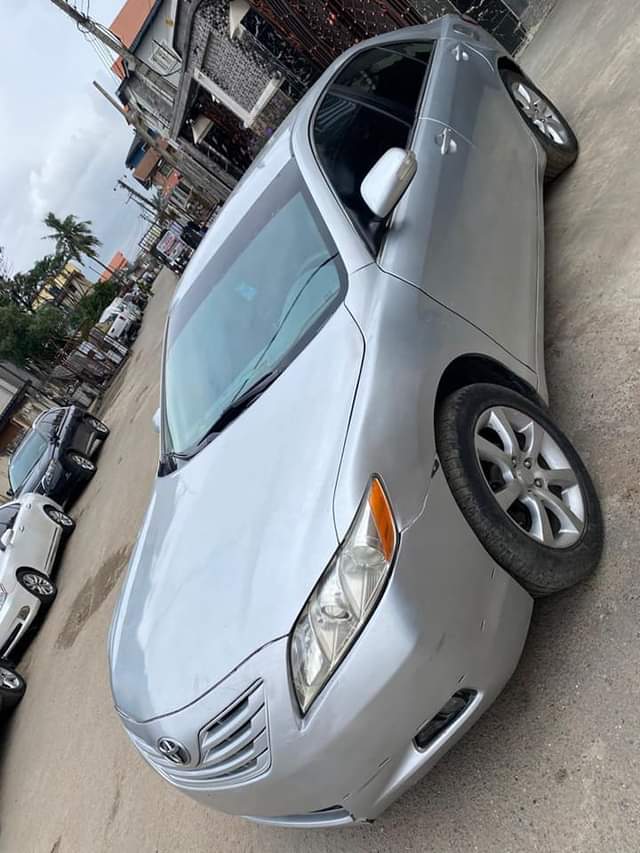 A picture of Clean 2008 Toyota Camry. Leather interior. Baked once. Absolutely buy