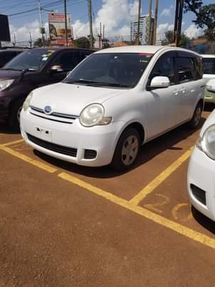 A picture of 2010 Toyota 2010