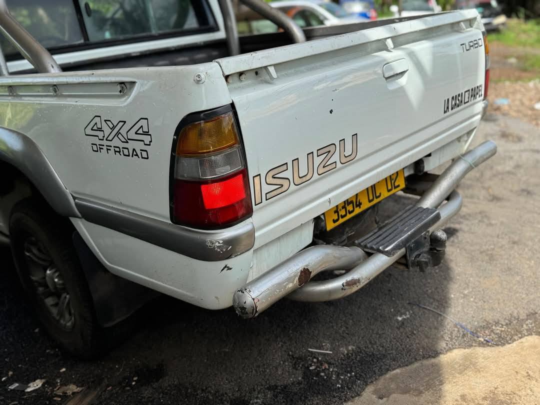 isuzu