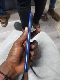 A picture of Oppo a83