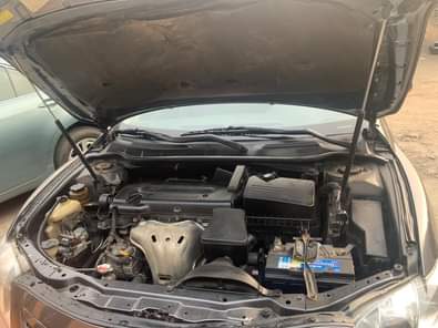 A picture of 2008 Toyota canry sport pure first body with android screen
