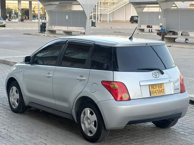 A picture of TOYOTA IST CHASIS