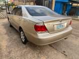 A picture of Toyota Camry 2006 First body Top standard Uber standard Engine