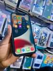 A picture of Iphone 11 64gb Faceid works At only 1 4m Call