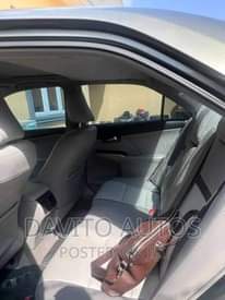 A picture of 2013 Toyota Camry XLE