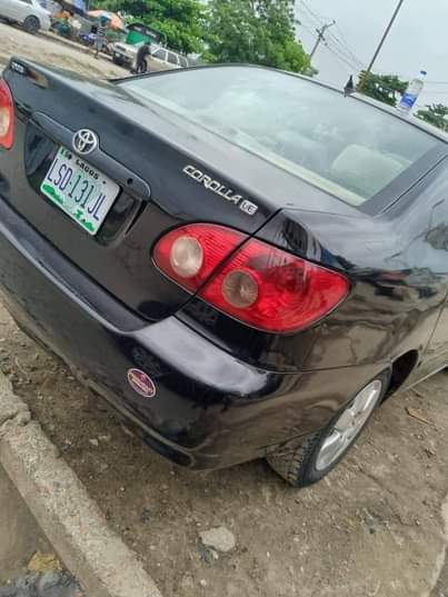 A picture of 2005 Toyota Corolla 4