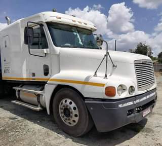 freightliner trucks