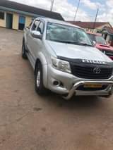 used toyota hilux