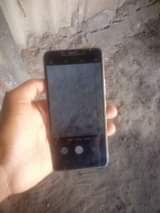 A picture of TECNO SPARK3 INA KLEKI YA KAWAIDA NA KIOO KINA MSTARI