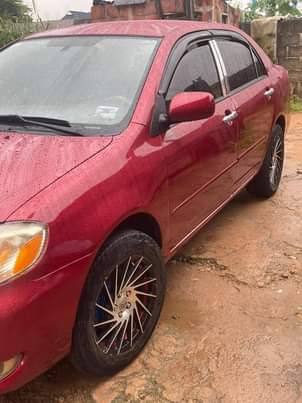 A picture of Few months registered Toyota Corolla LE Partly first body Tokunbo
