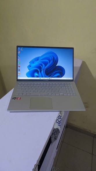 A picture of Asus Vivobook Dedicated graphics Laptop