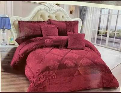A picture of 6 PIECE DUVETS AVAILABLE IN DIFFERENT COLORS AND SIZES SET