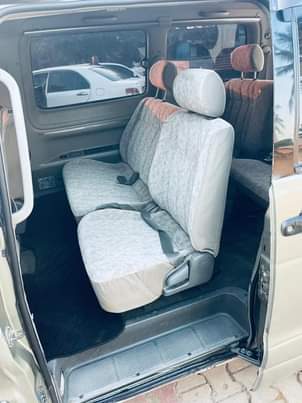 A picture of TOYOTA Noah