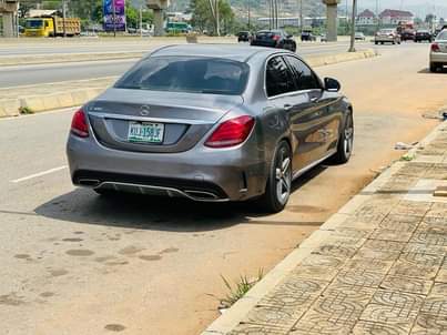 A picture of 2016 C300 Benz