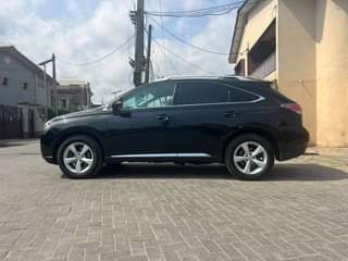 A picture of 2013 Lexus Rx350 2015 toks