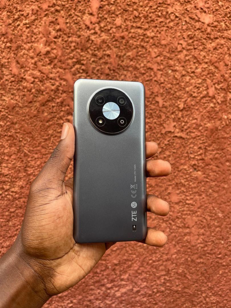A picture of ZTE blade A73 5G 128GB 250K