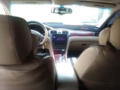 A picture of Clean and sharp Es lexus 300 upgraded to 330 available